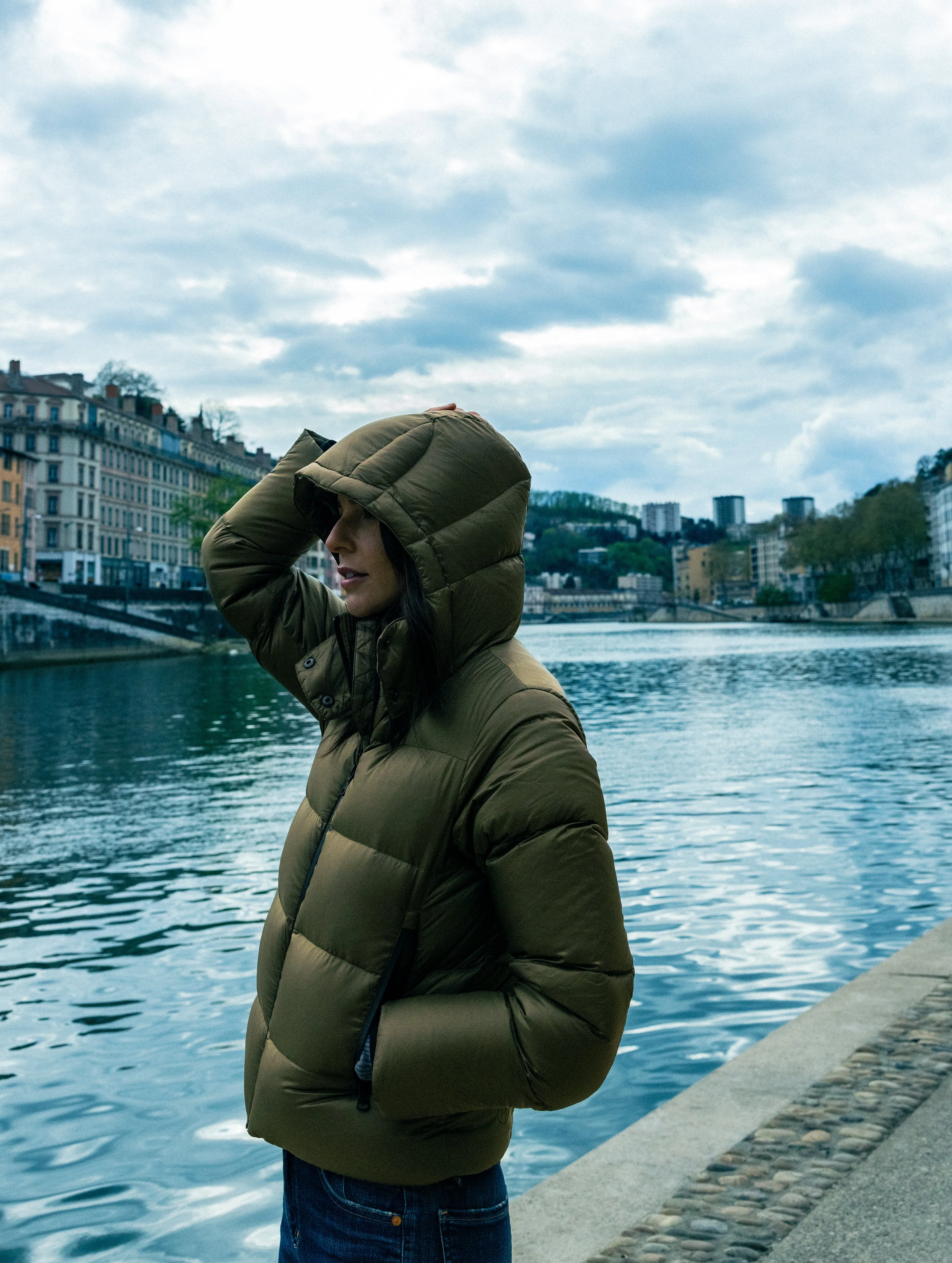 Aura Puffer Jacket - Command Green