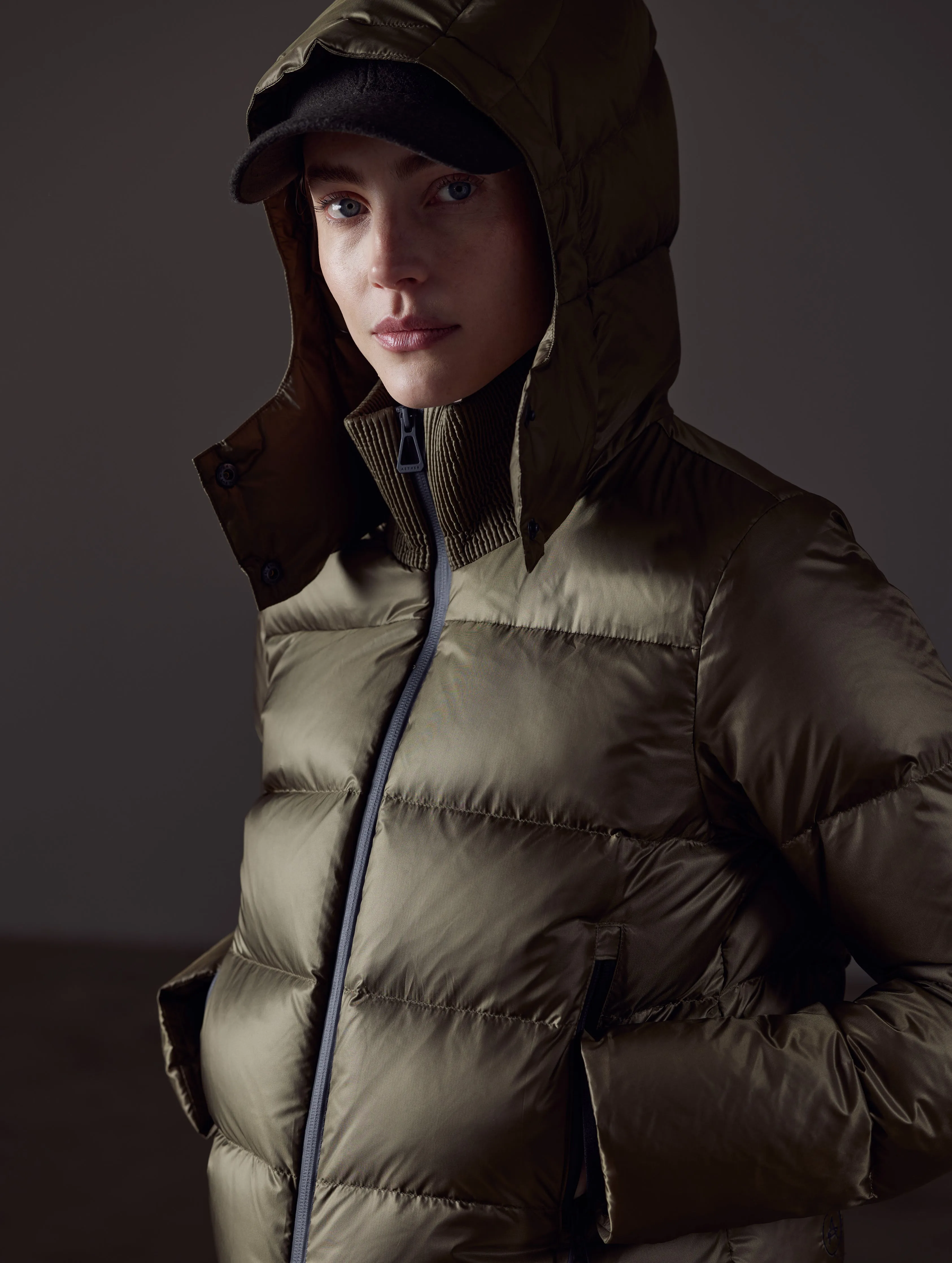 Aura Puffer Jacket - Command Green