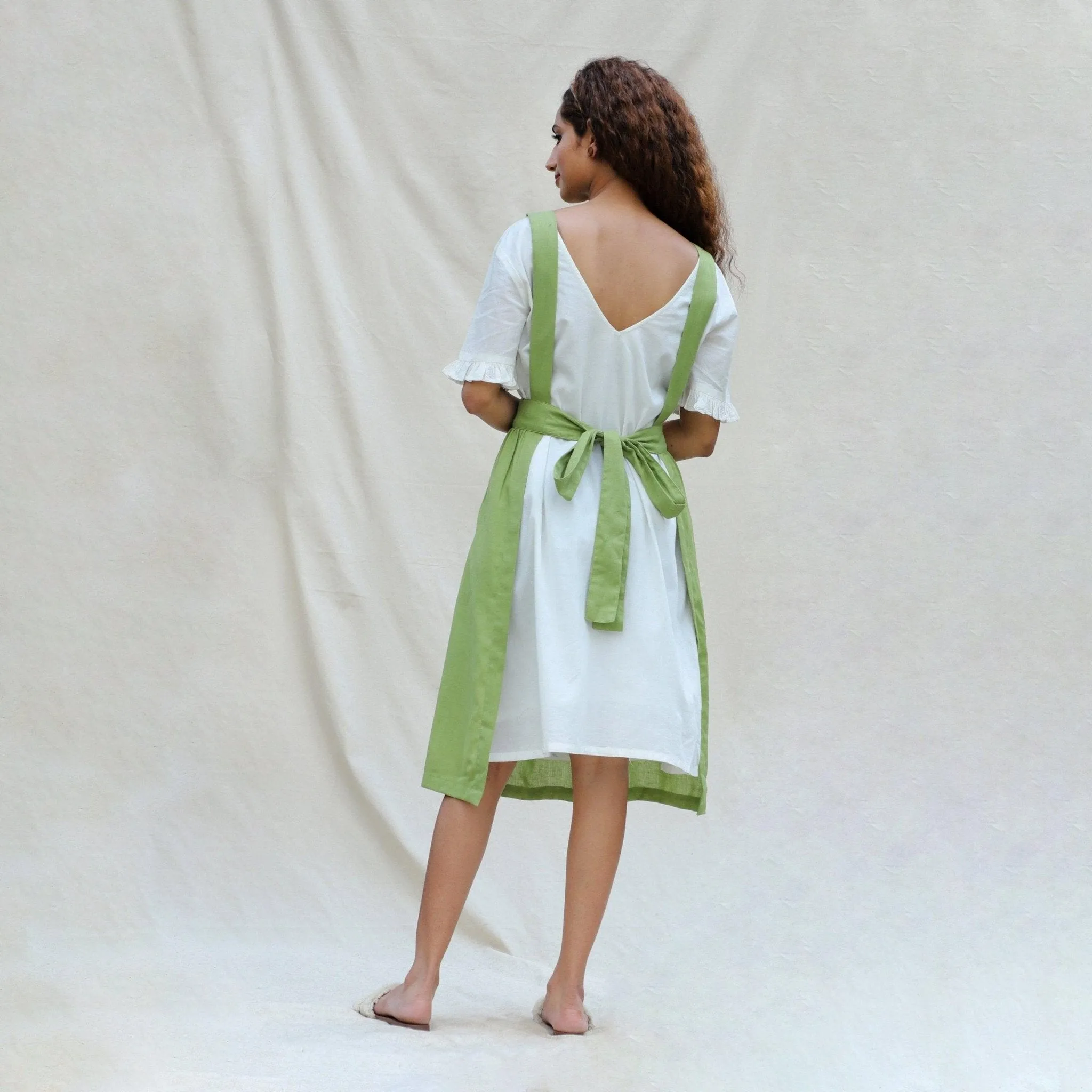 Light Green Cotton Flax Comfort Fit Apron