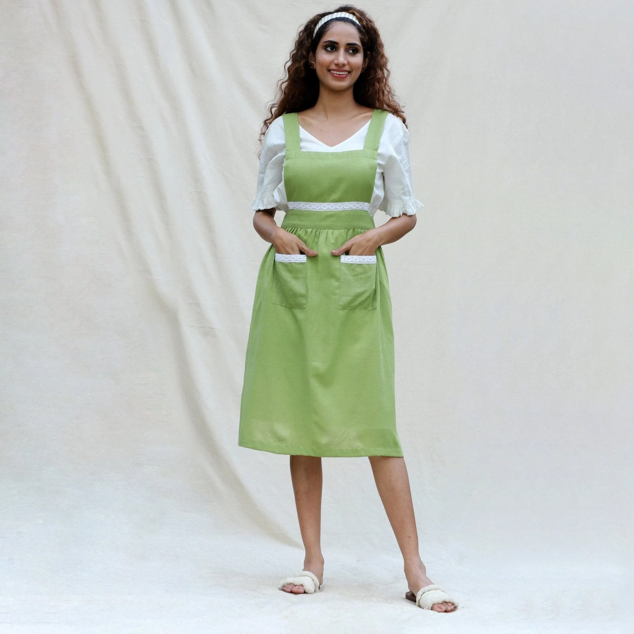 Light Green Cotton Flax Comfort Fit Apron