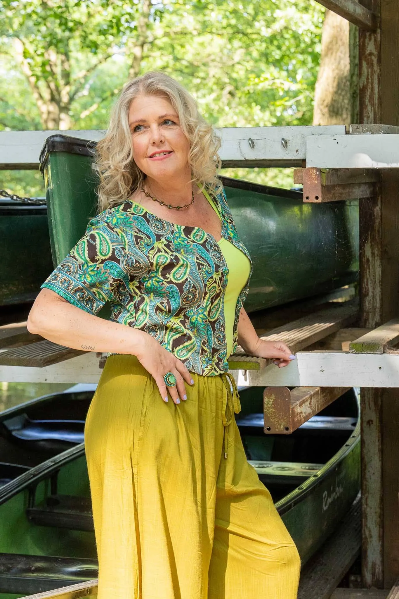Moura blouse- silkmix- green paisley